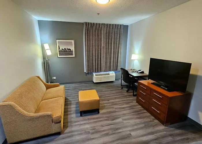 Baymont By Wyndham Chicago/Calumet City
