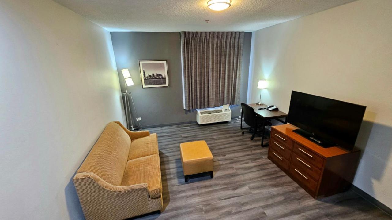 Hotel Baymont By Wyndham Chicago/calumet