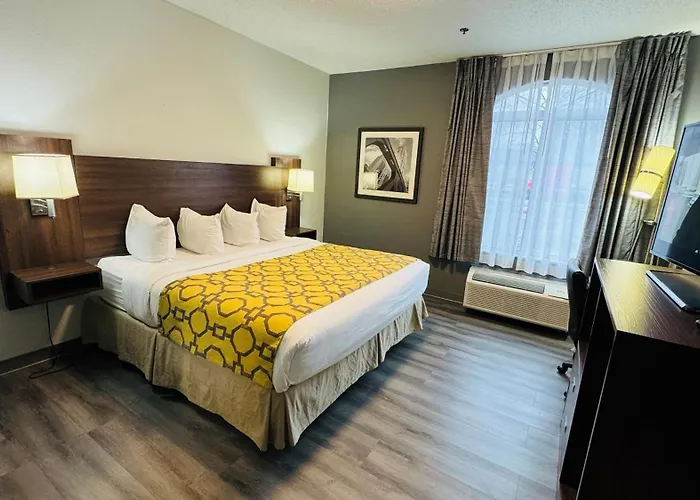 Baymont By Wyndham Chicago/Calumet City