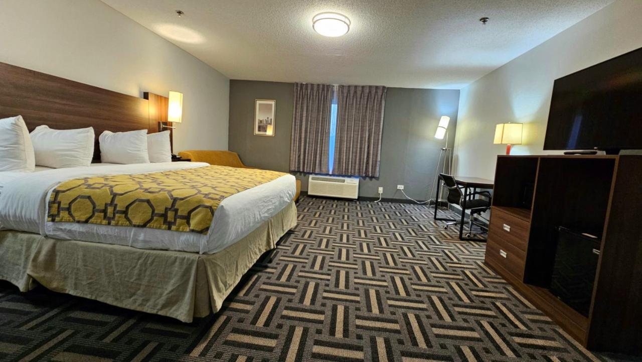 Baymont By Wyndham Chicago/calumet Calumet City