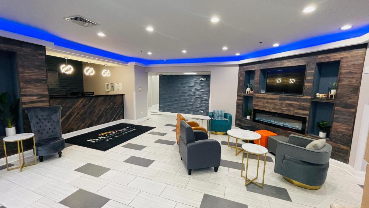 Hotel Baymont By Wyndham Chicago/calumet